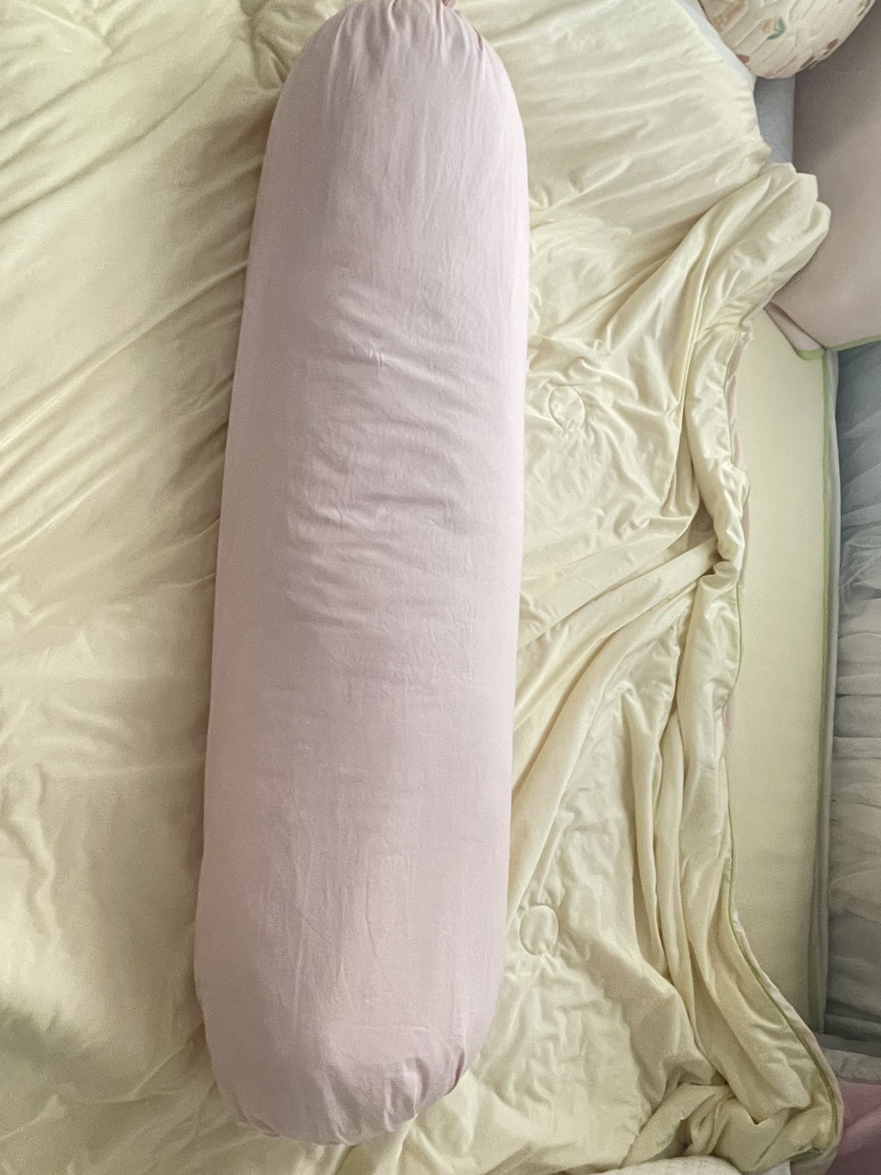 宜家抱枕