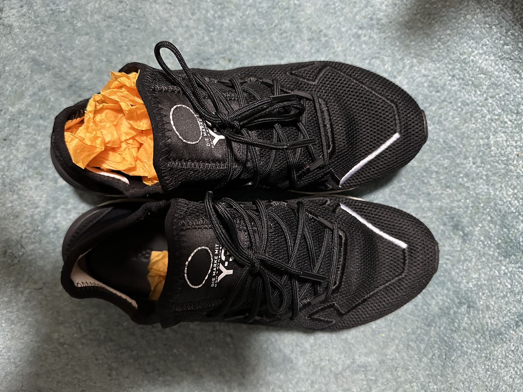 Y-3 鞋