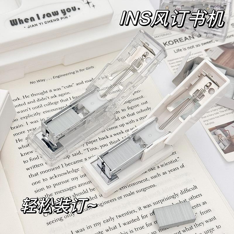 手握订书机【全港顺丰包邮】