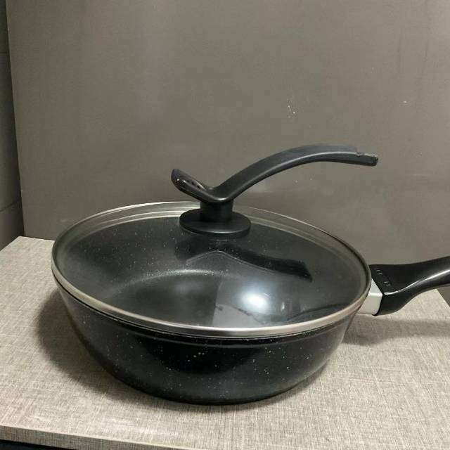 不粘锅，电磁炉锅