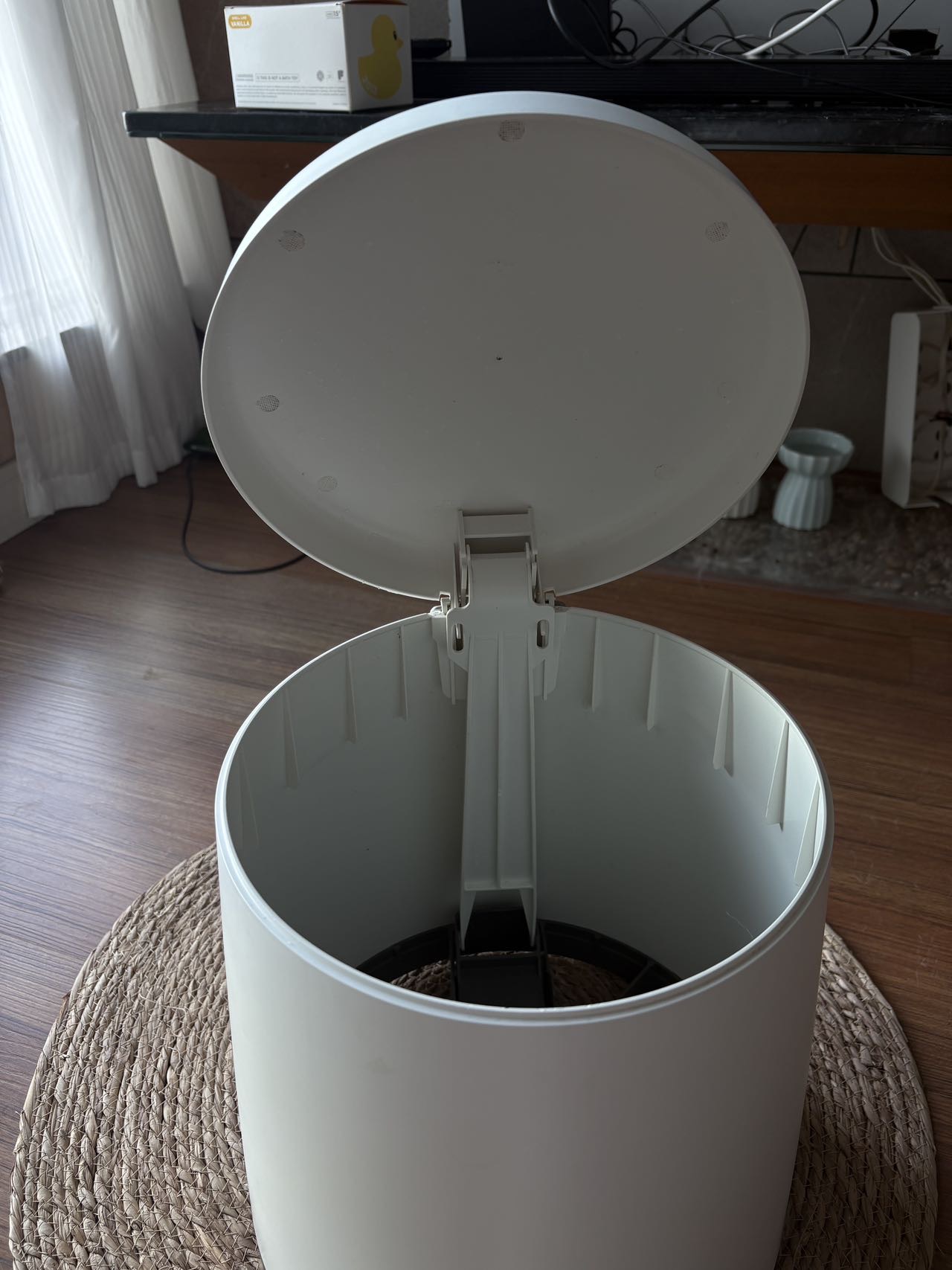 垃圾桶
