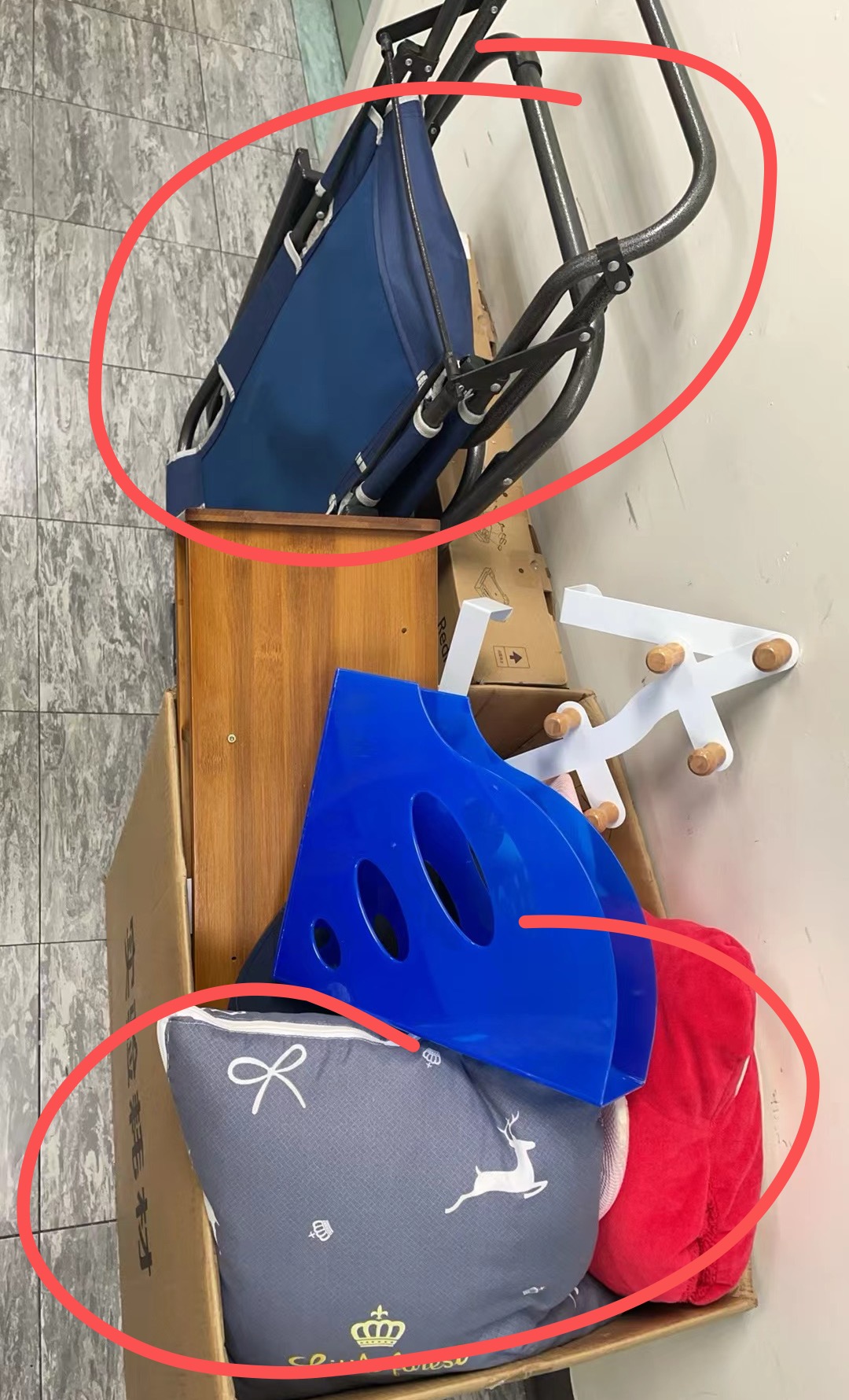 午休用折叠床和被子