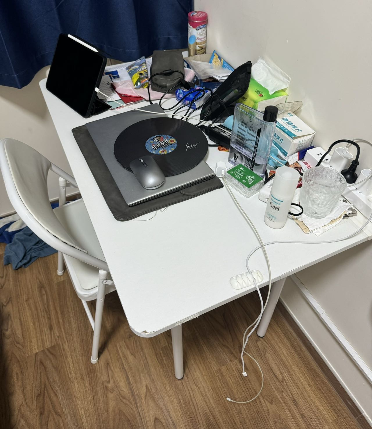 大折叠桌椅适合办公学习