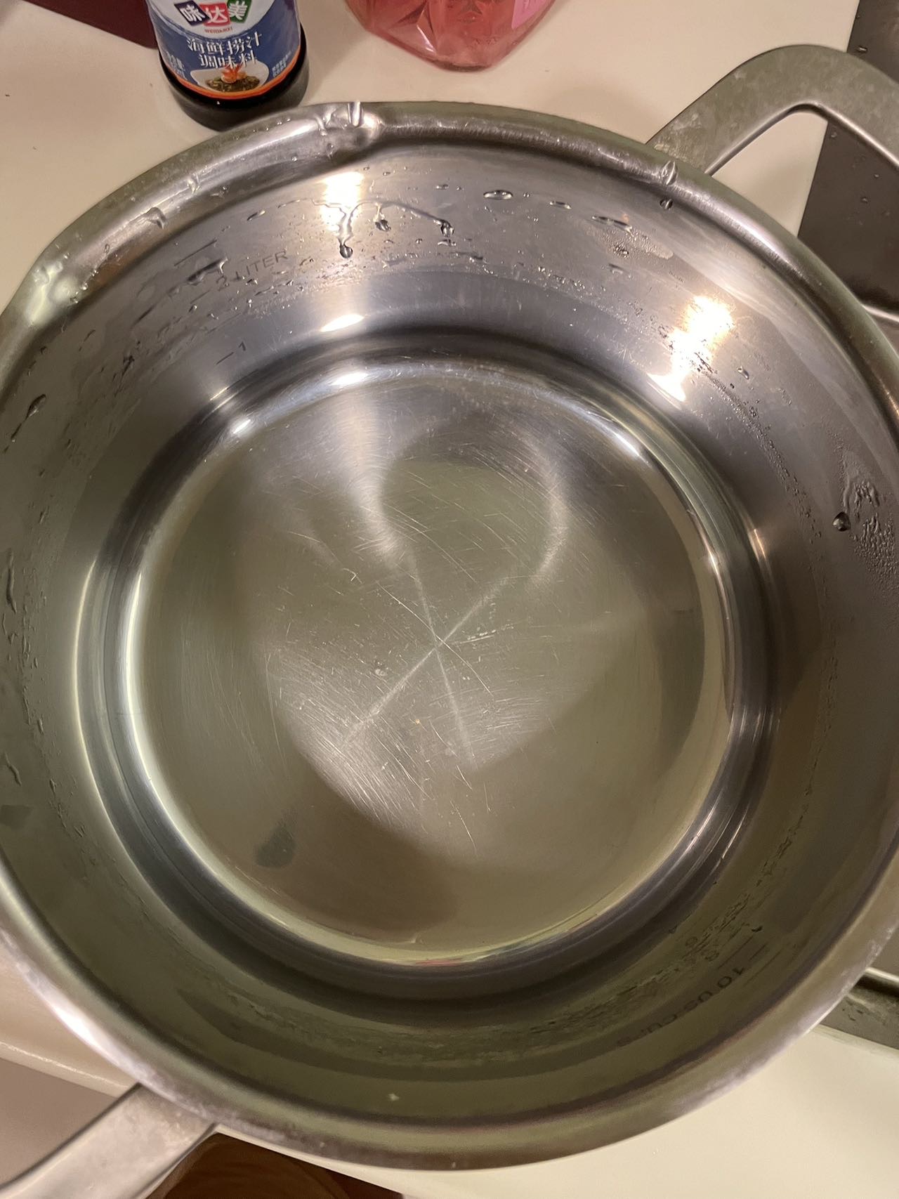 电饭锅 炒锅 炖锅
