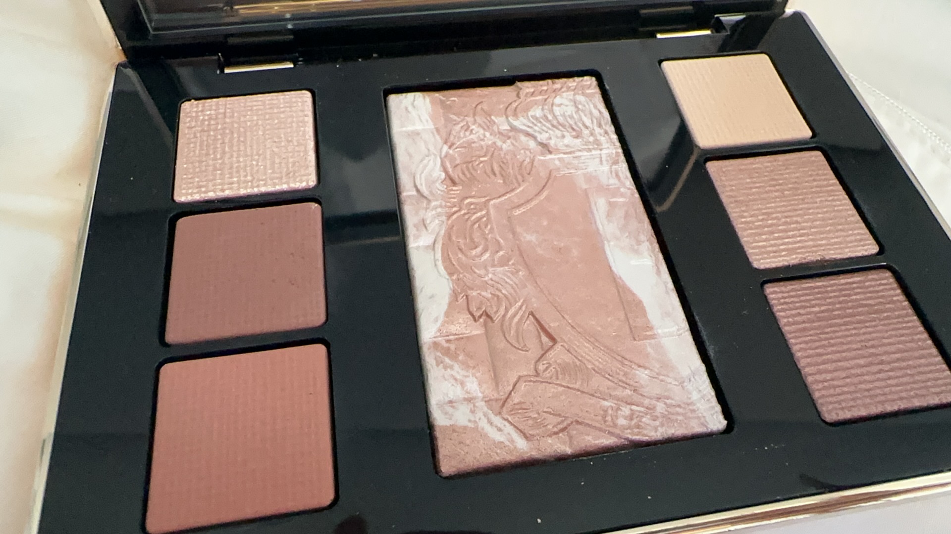 Bobbi brown限定眼影盘