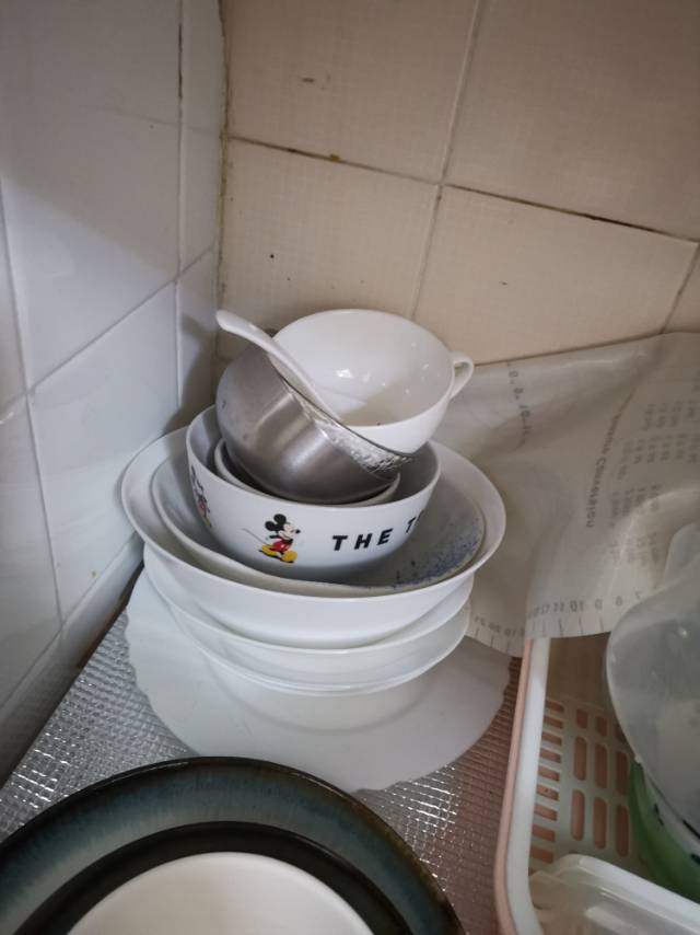 厨房用品，锅，锅碗瓢盆等