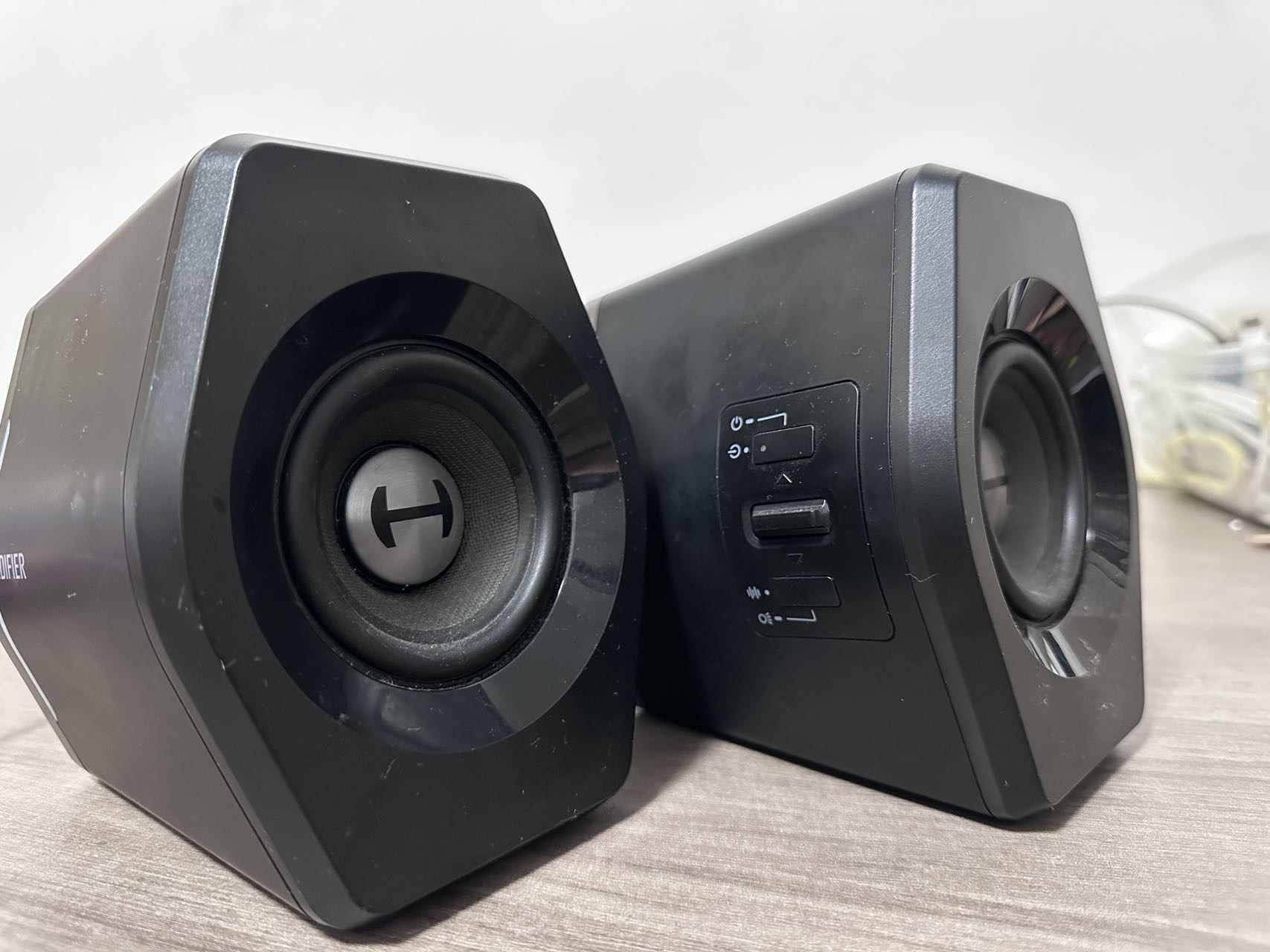 Edifier漫步者G2000电竞音箱