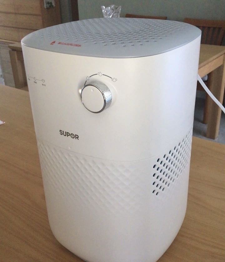 加湿器