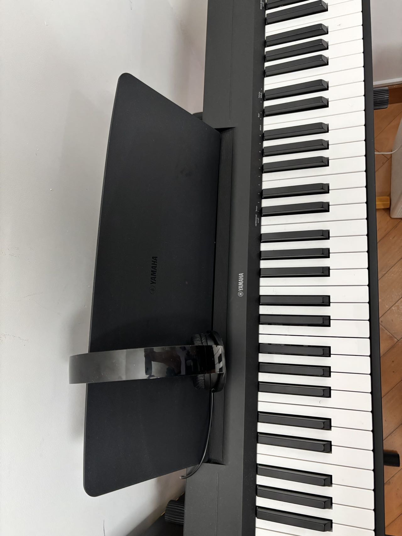 Yamaha P-145B电钢琴