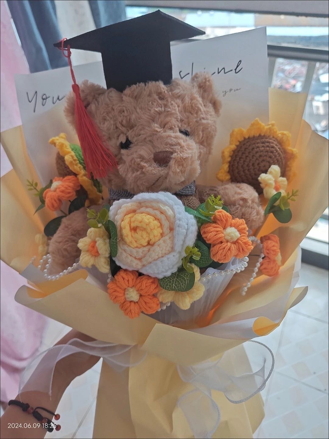 毕业小熊花束💐蓝黄粉带纸盒和手提袋