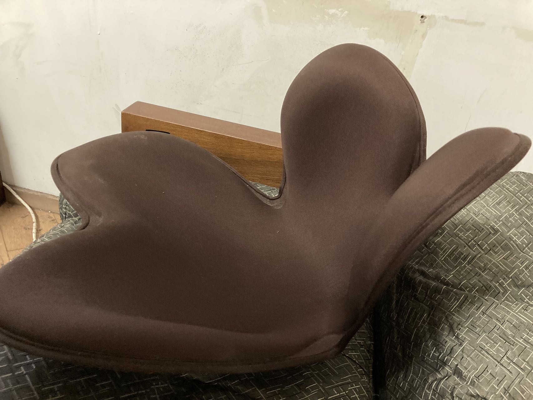 MTG護腰護脊椎坐墊