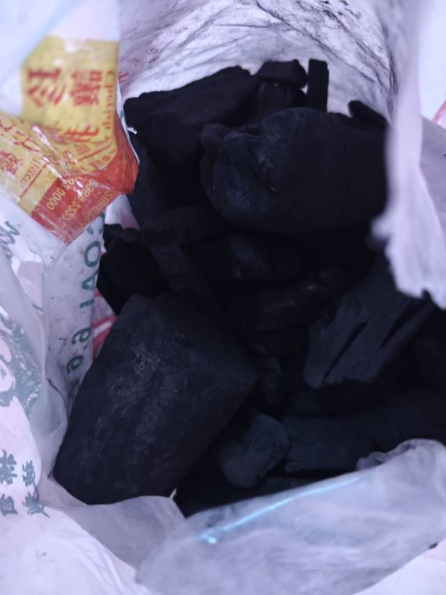 烧烤木炭