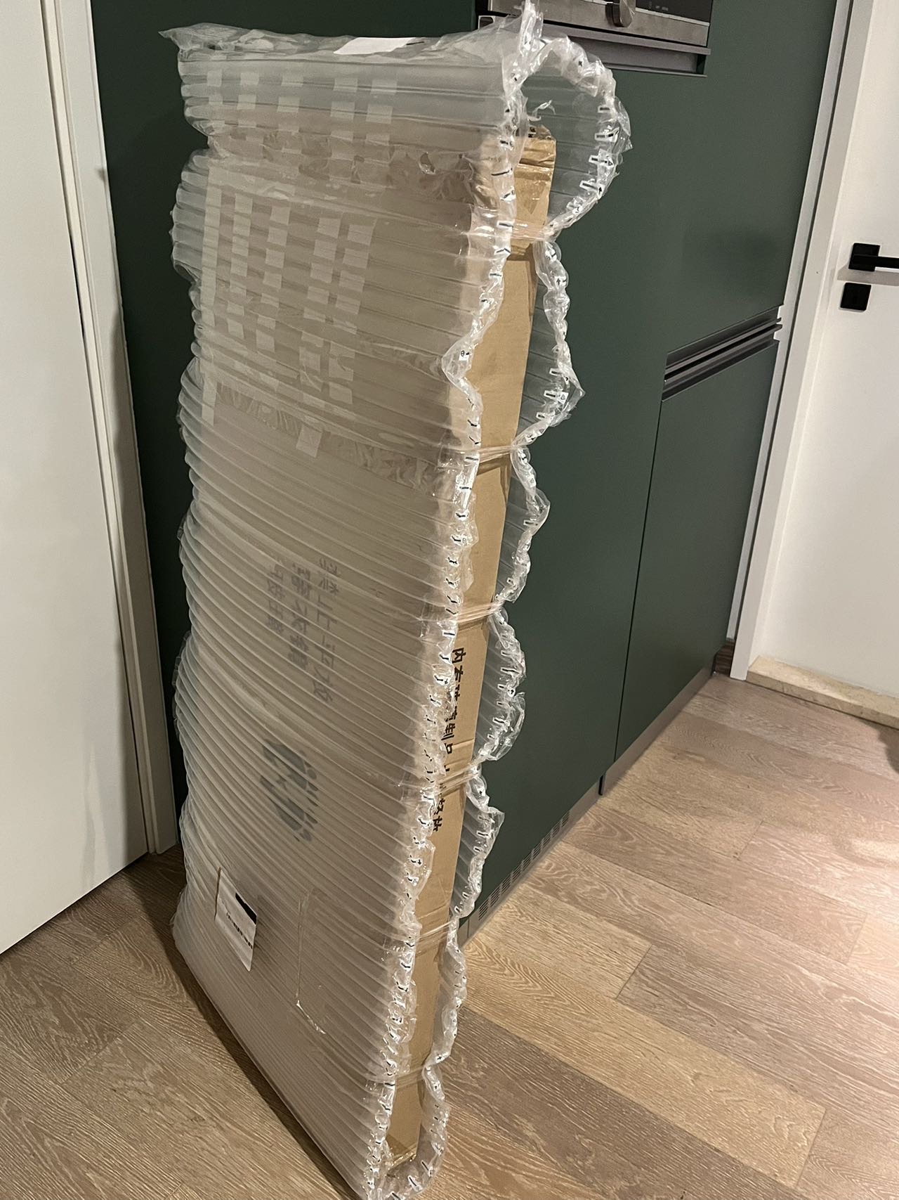 全身落地穿衣镜子女生卧室家用挂墙小型可移动半身化妆立式试衣镜