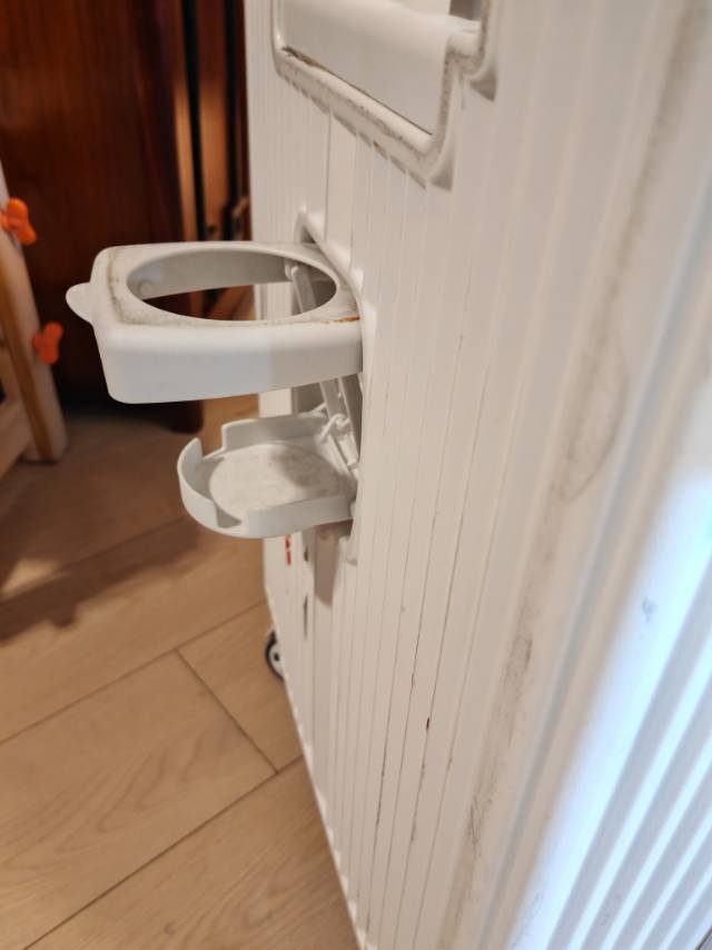 登机箱 行李箱 白色