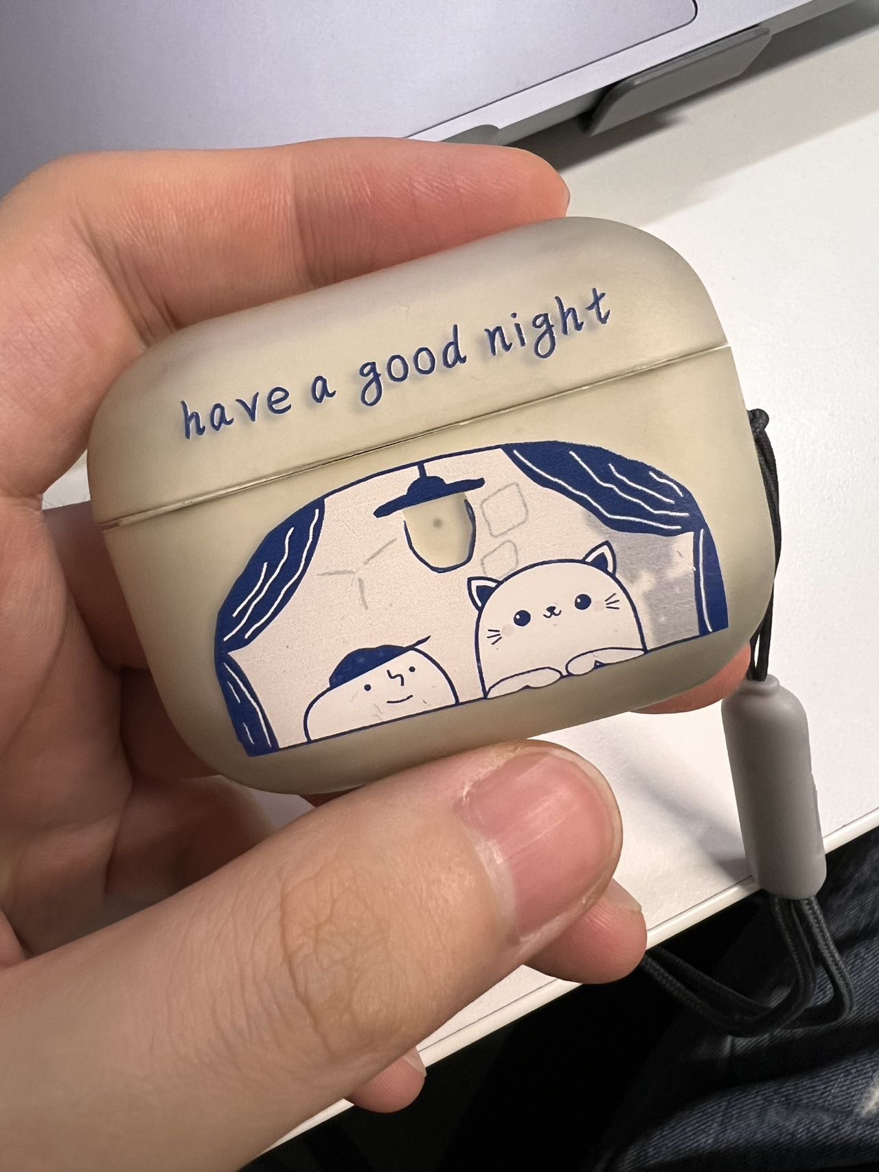 Airpods Pro 2 Lighting充电口