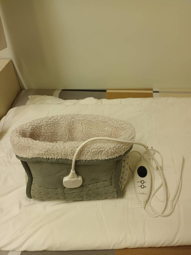 暖脚器 欧式两脚插