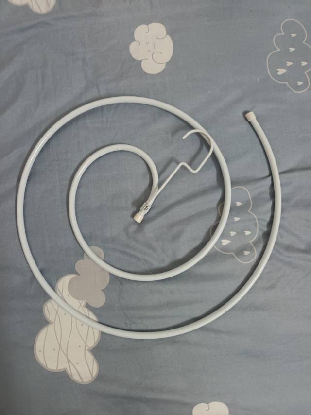 螺旋晾衣架 ＆ 一堆普通衣架