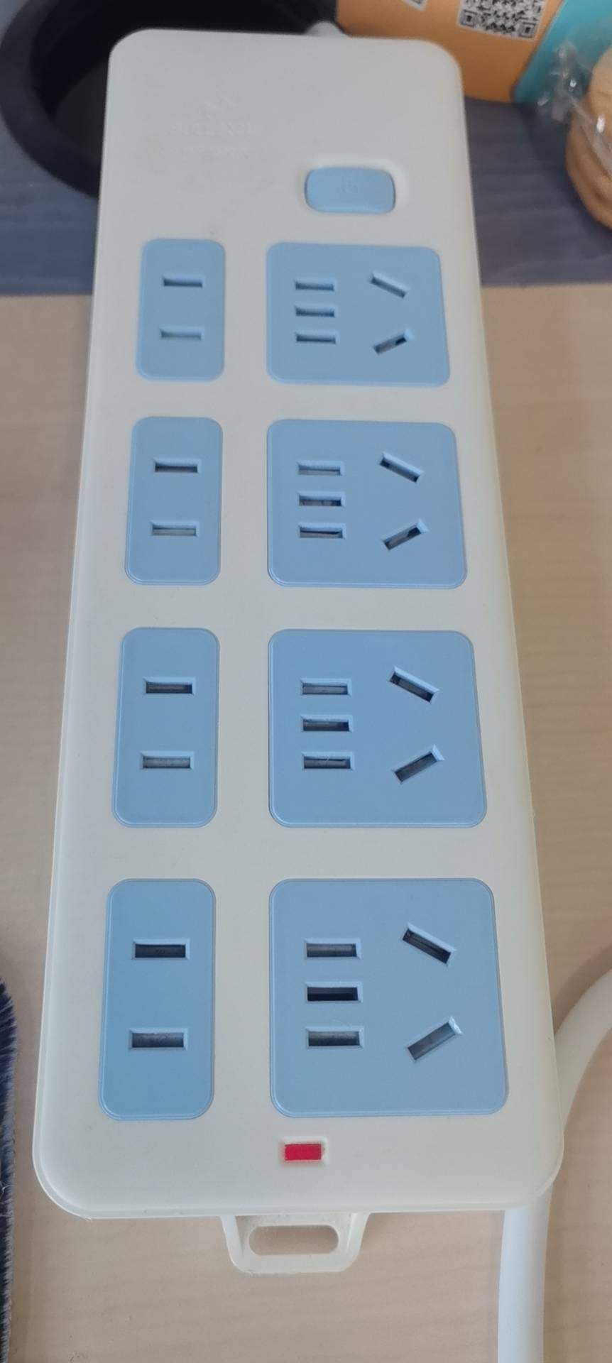 排插/插线板，转换插头