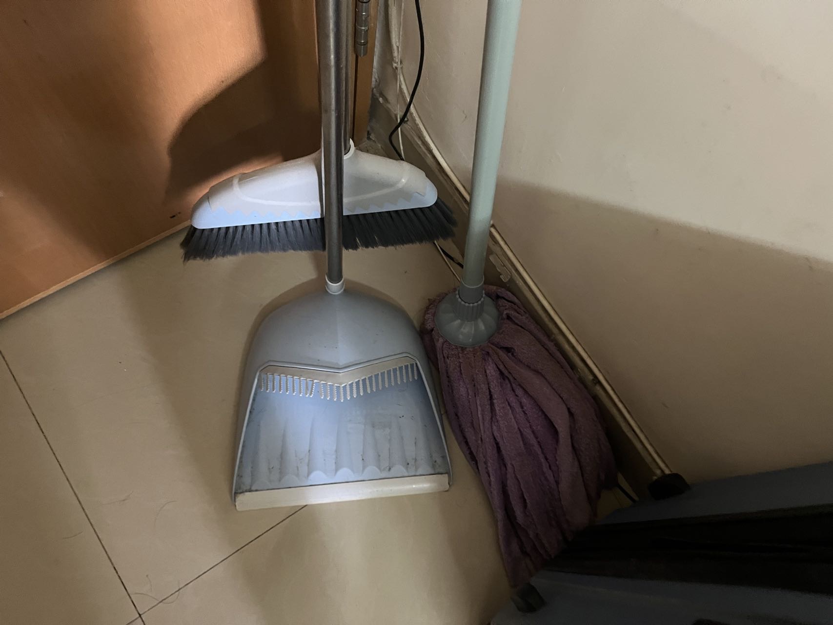 二手便宜出电饭煲折叠桌吃的