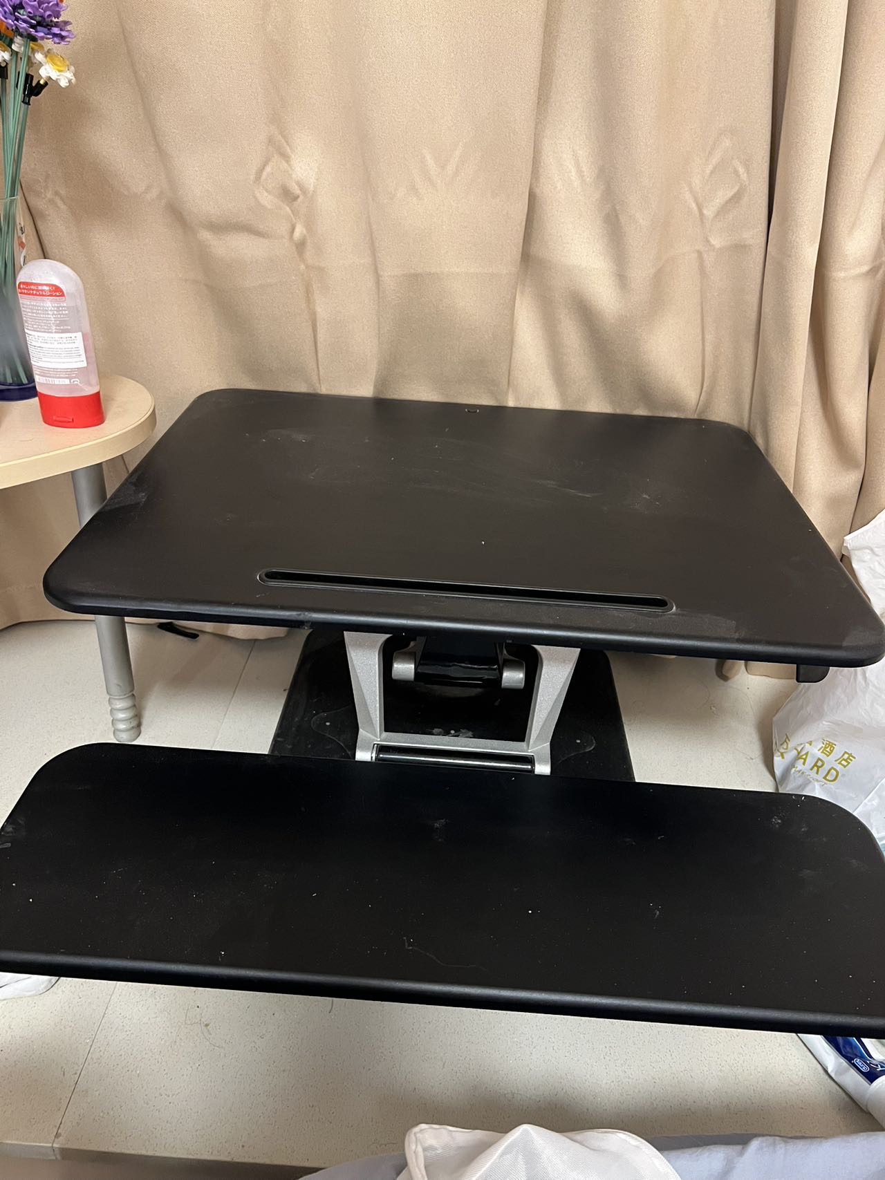 Loctek电脑升降桌