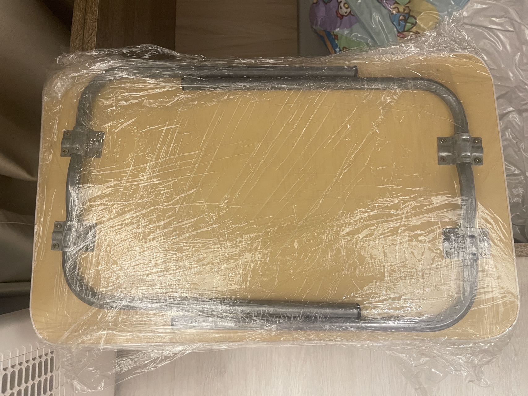 可折叠床上书桌咖啡桌