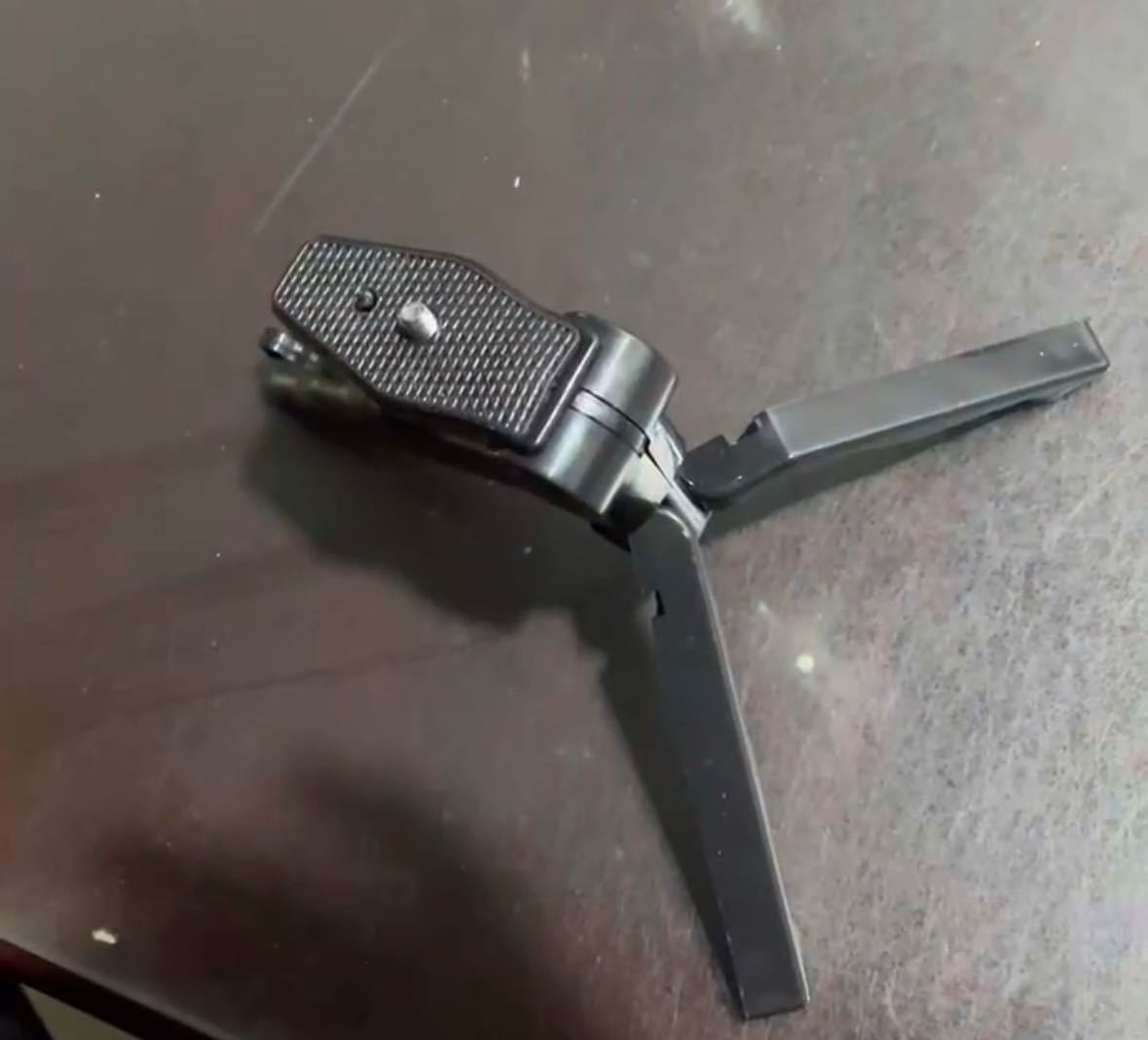 手机直播三角桌面支架