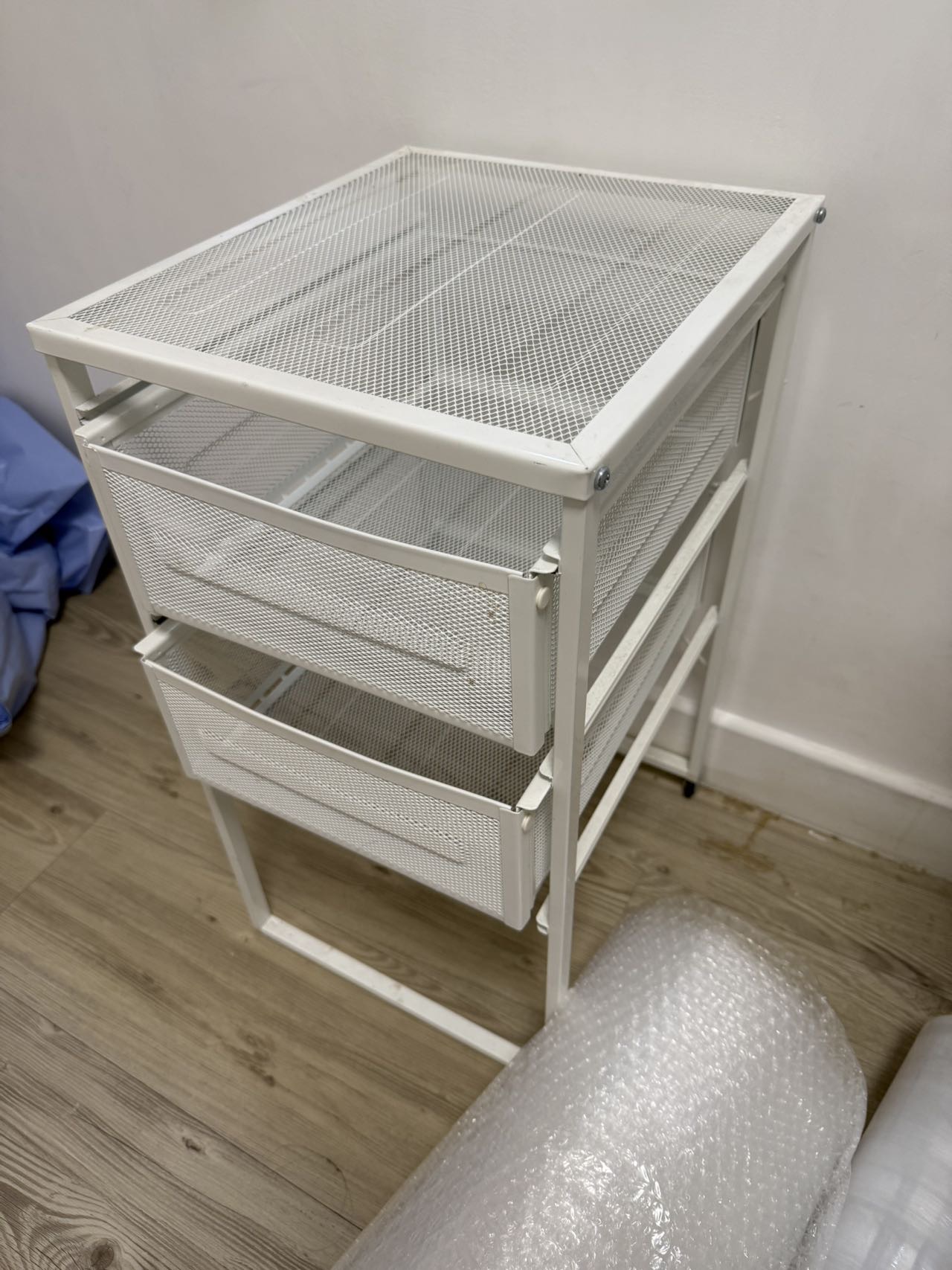 收纳架，体重秤