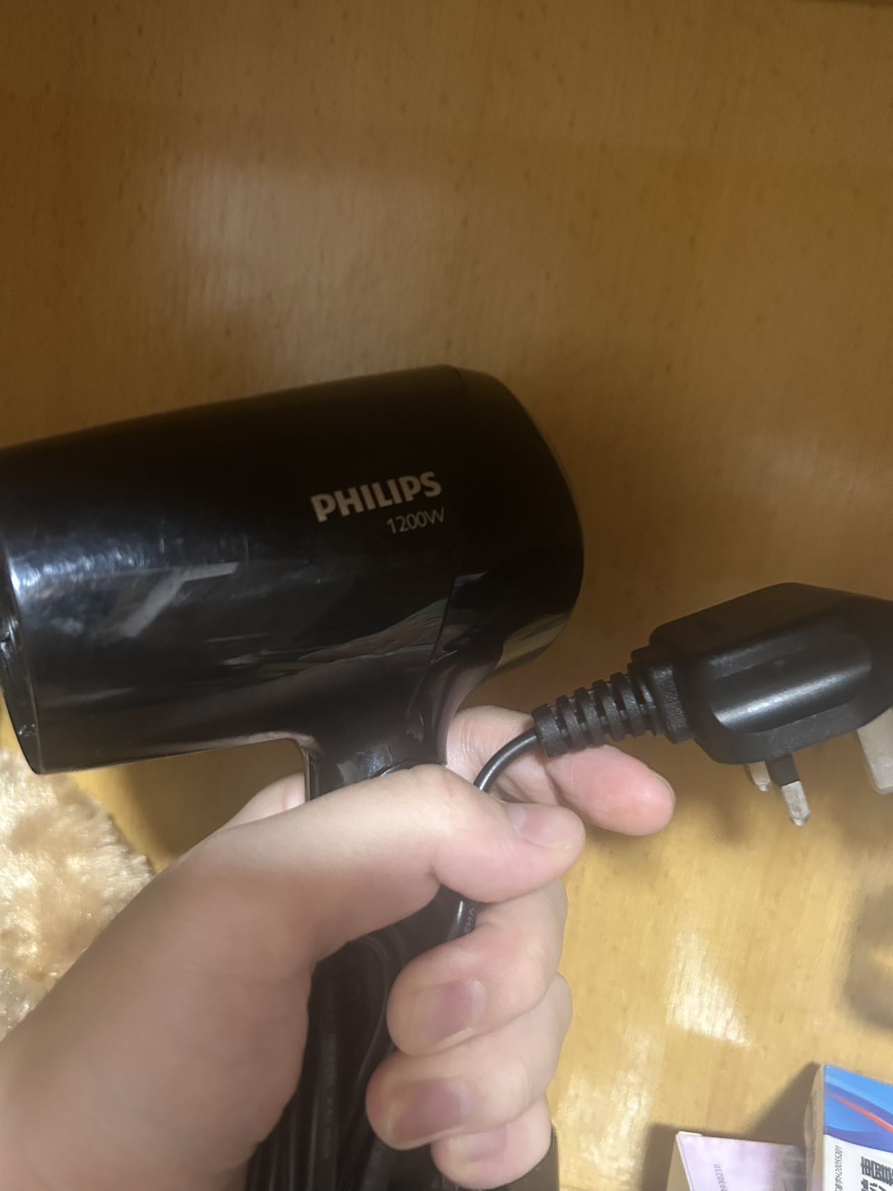 飞利浦电吹风日本城购入