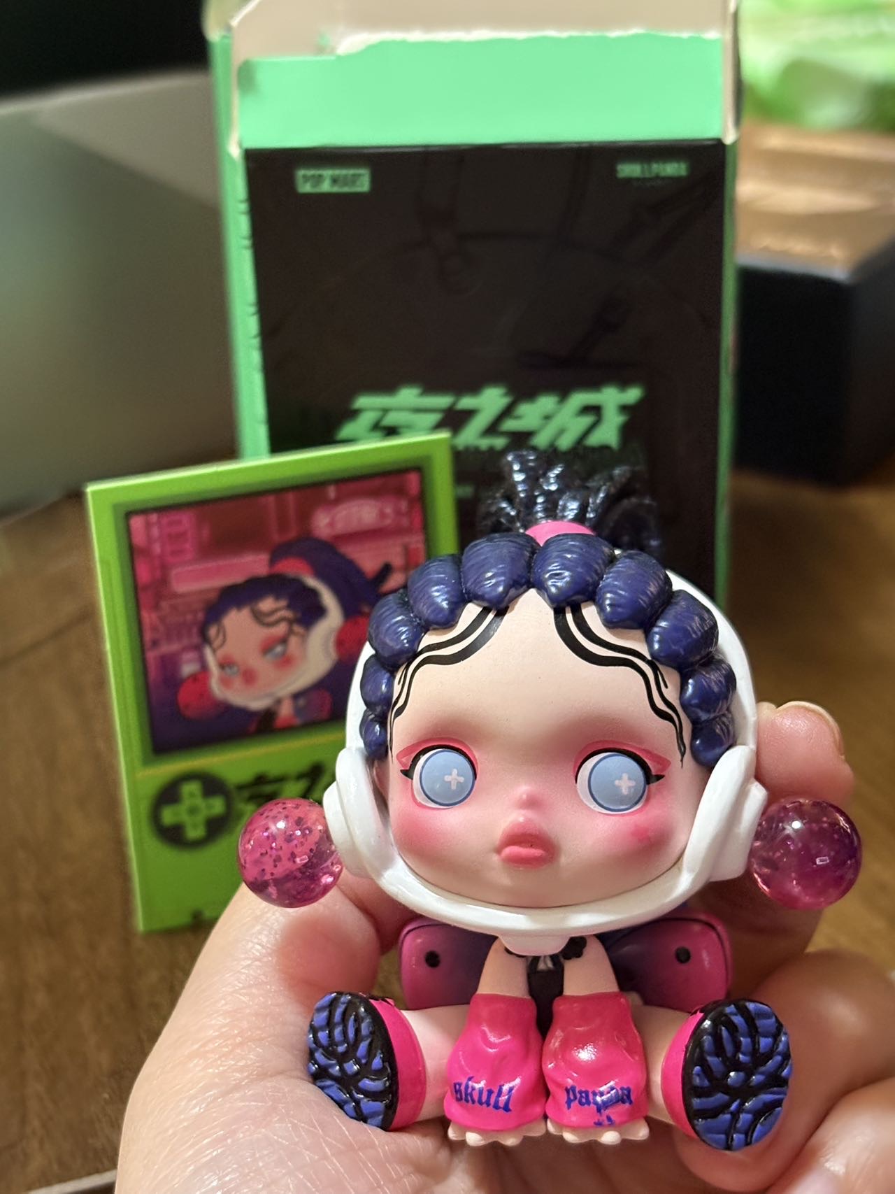 泡泡玛特skull panda