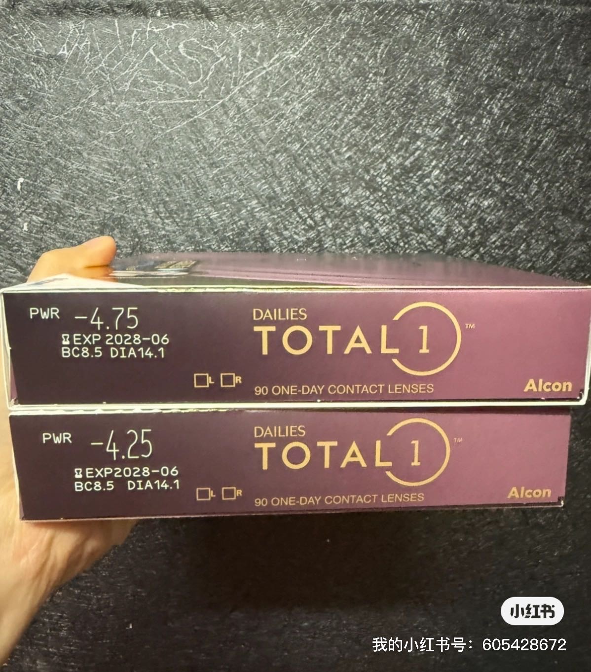 爱尔康 日抛 韩国购入 475和425度