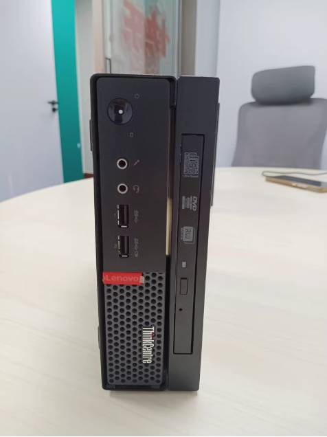 Lenovo ThinkCentre M710q