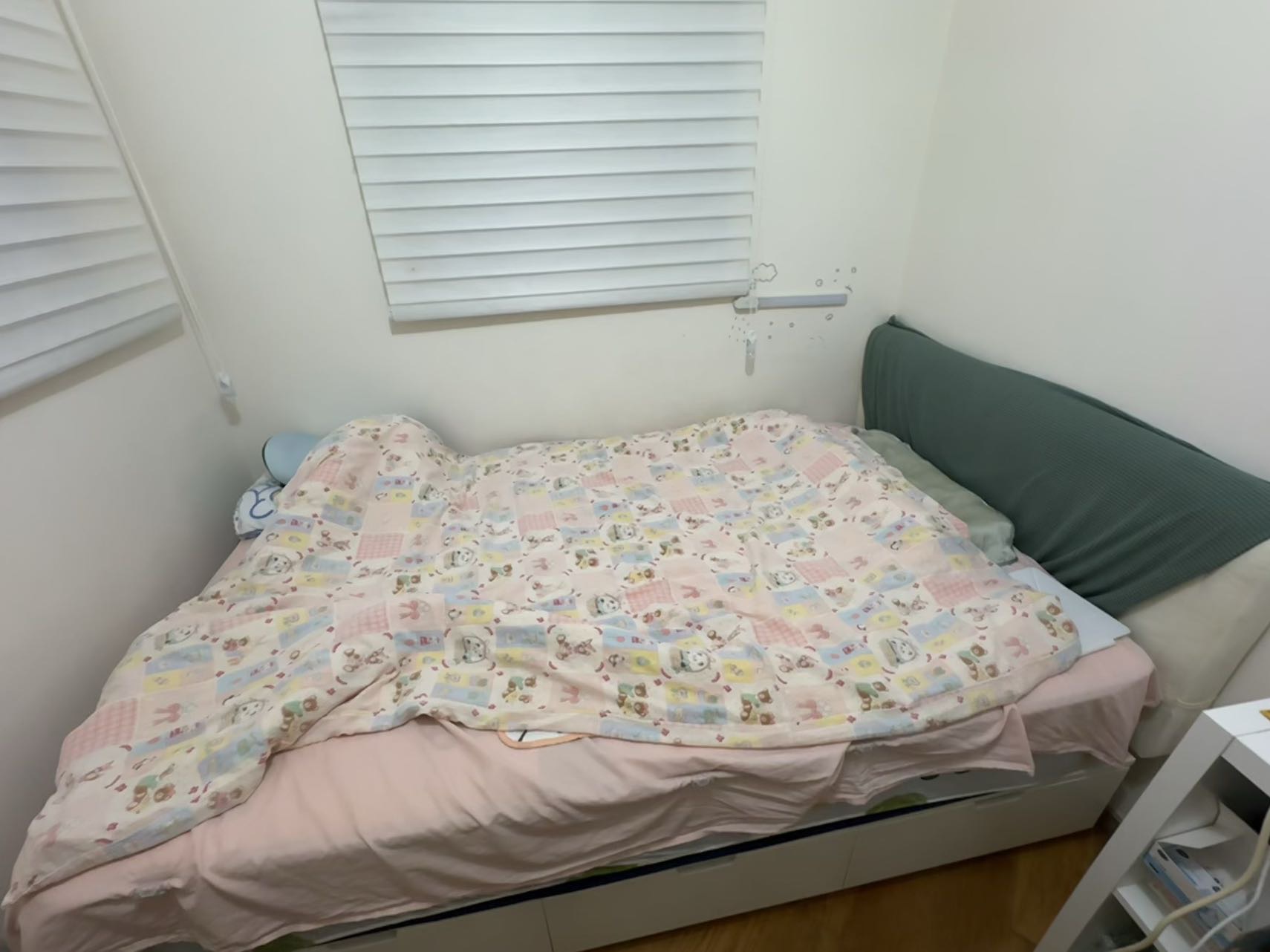 1.2床 床垫 床靠