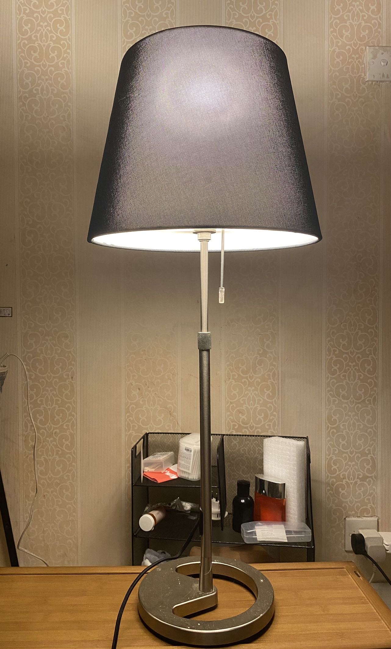 北欧暖光精品台灯（4折）