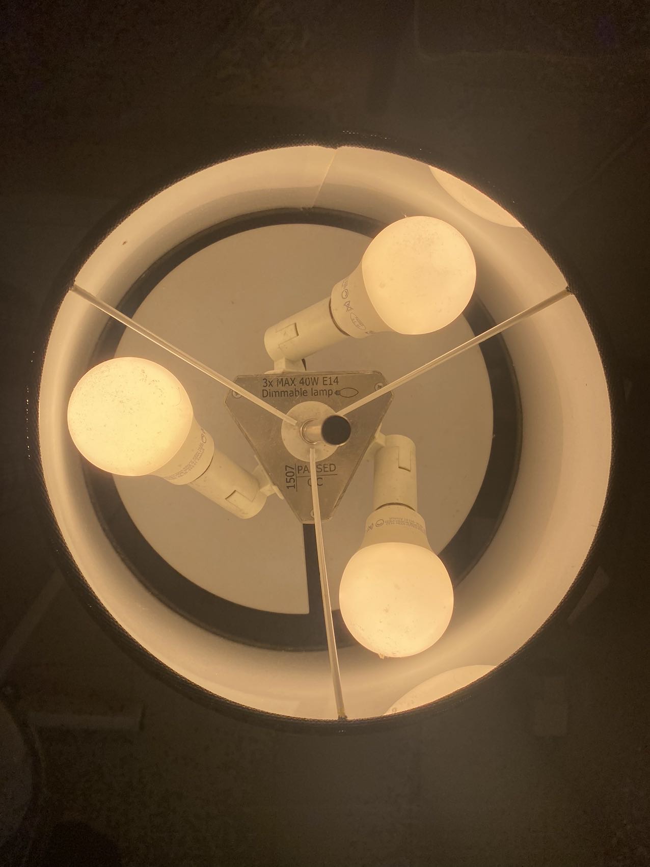 北欧暖光精品台灯（4折）