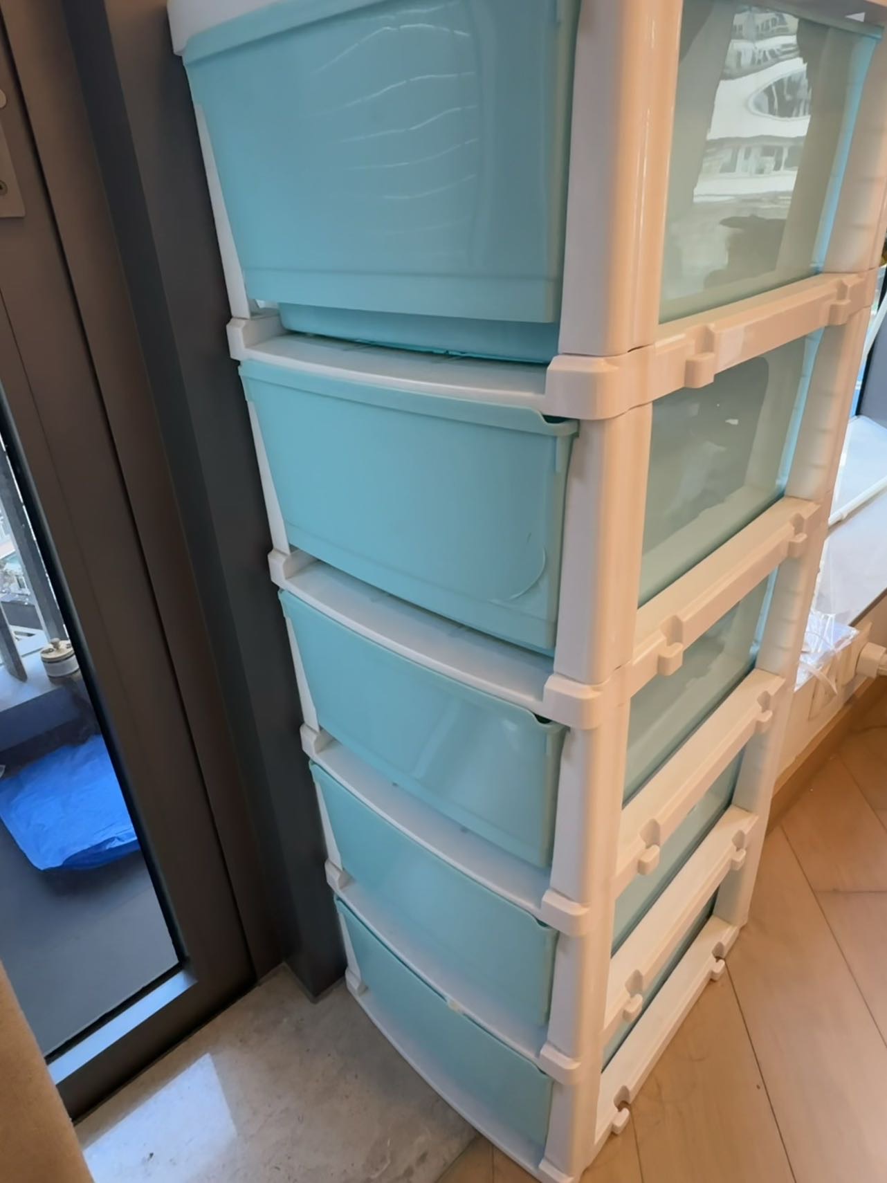 床，衣柜，塑料柜，衣架