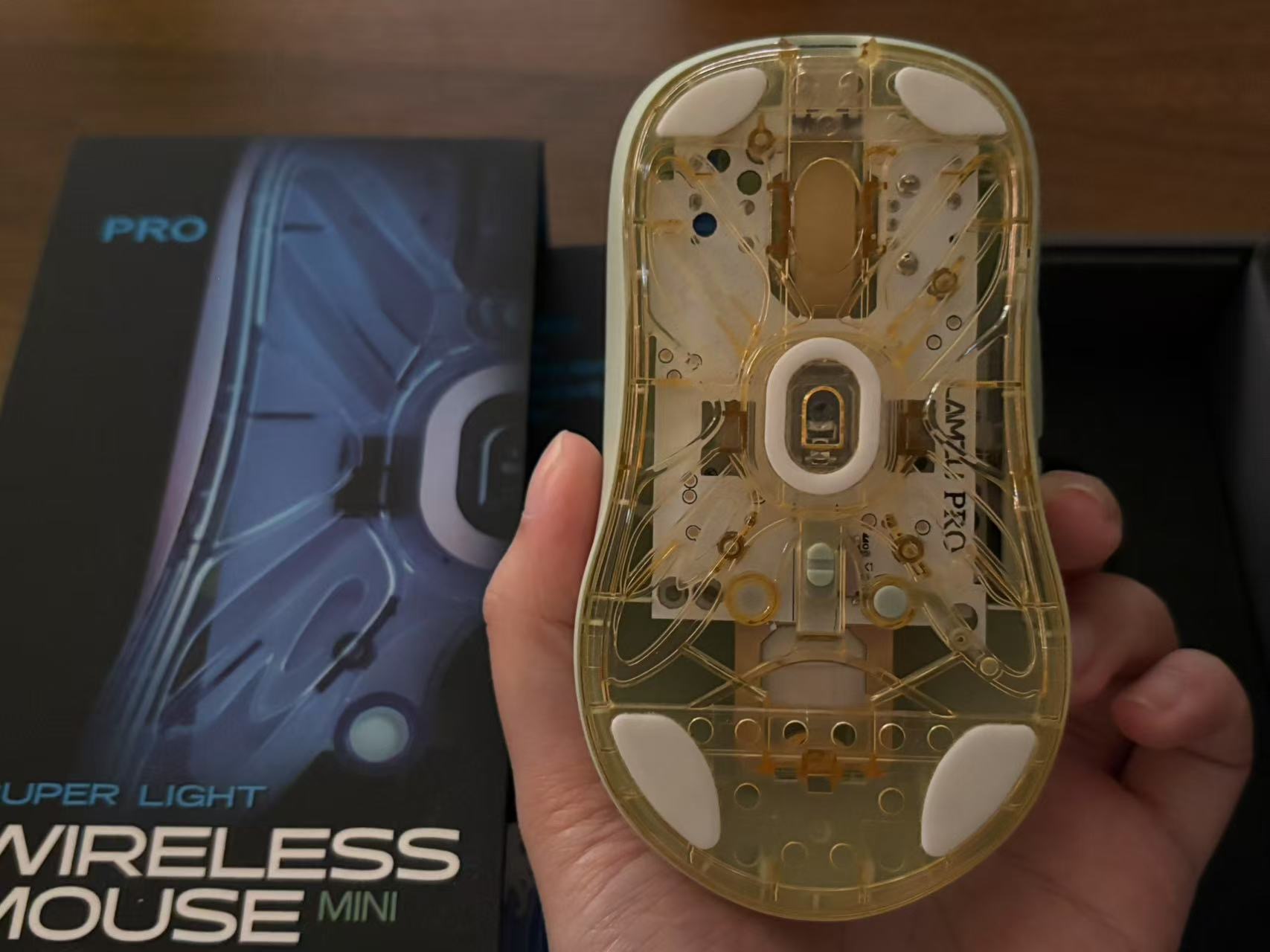 Lamzu兰族 亚特兰蒂斯 mini pro 抹茶绿鼠标