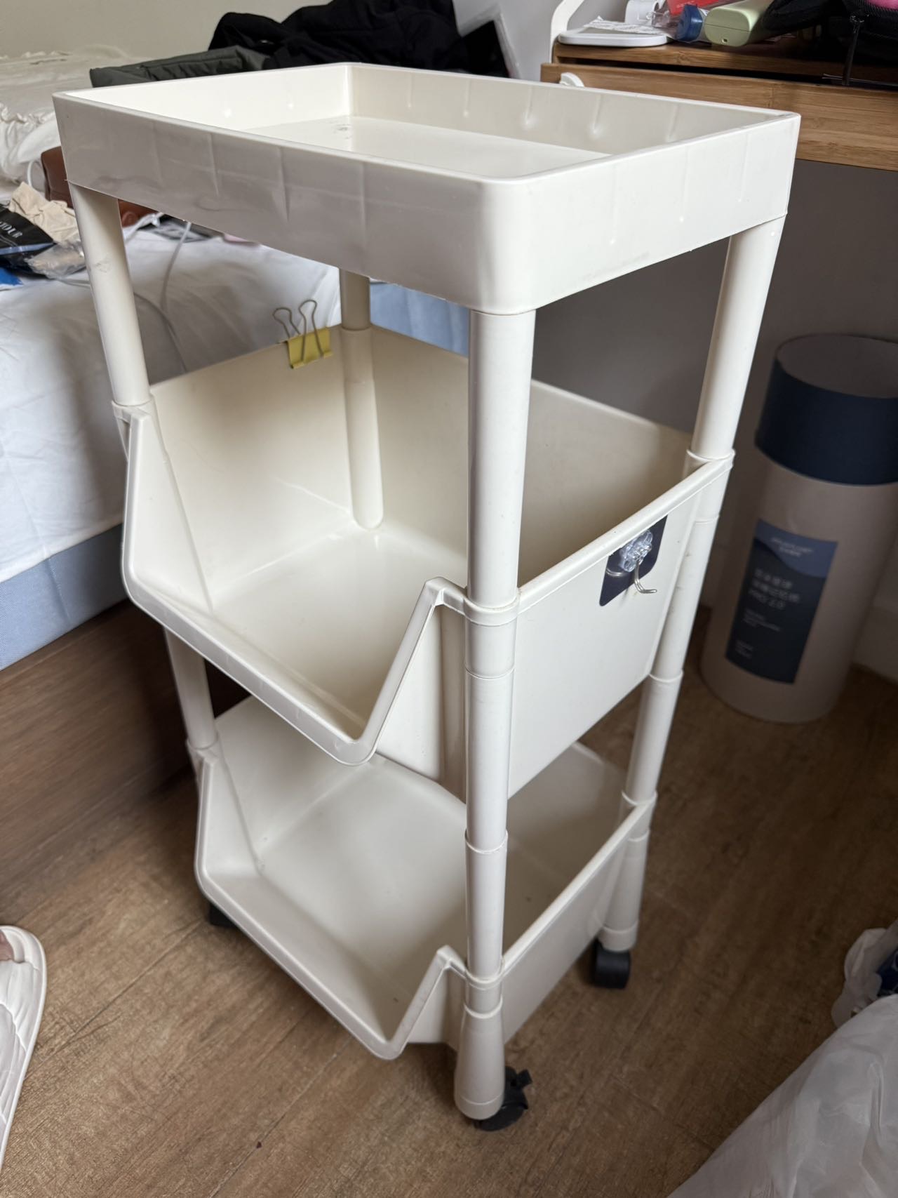 置物架（带轮子）