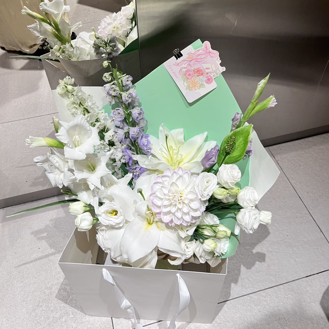 毕业花束团购-免费送到港大