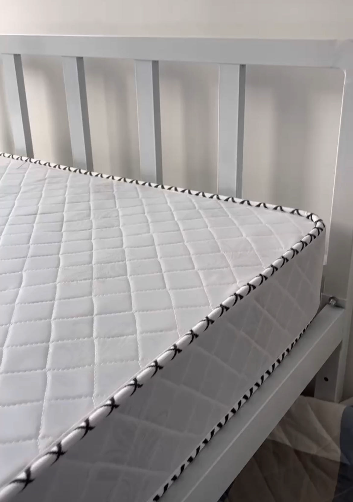 1.5米双人床及床垫