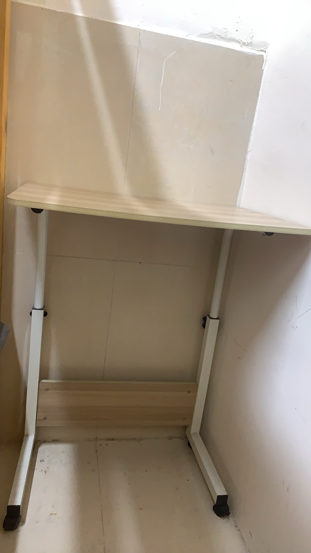 一套桌子椅子自提