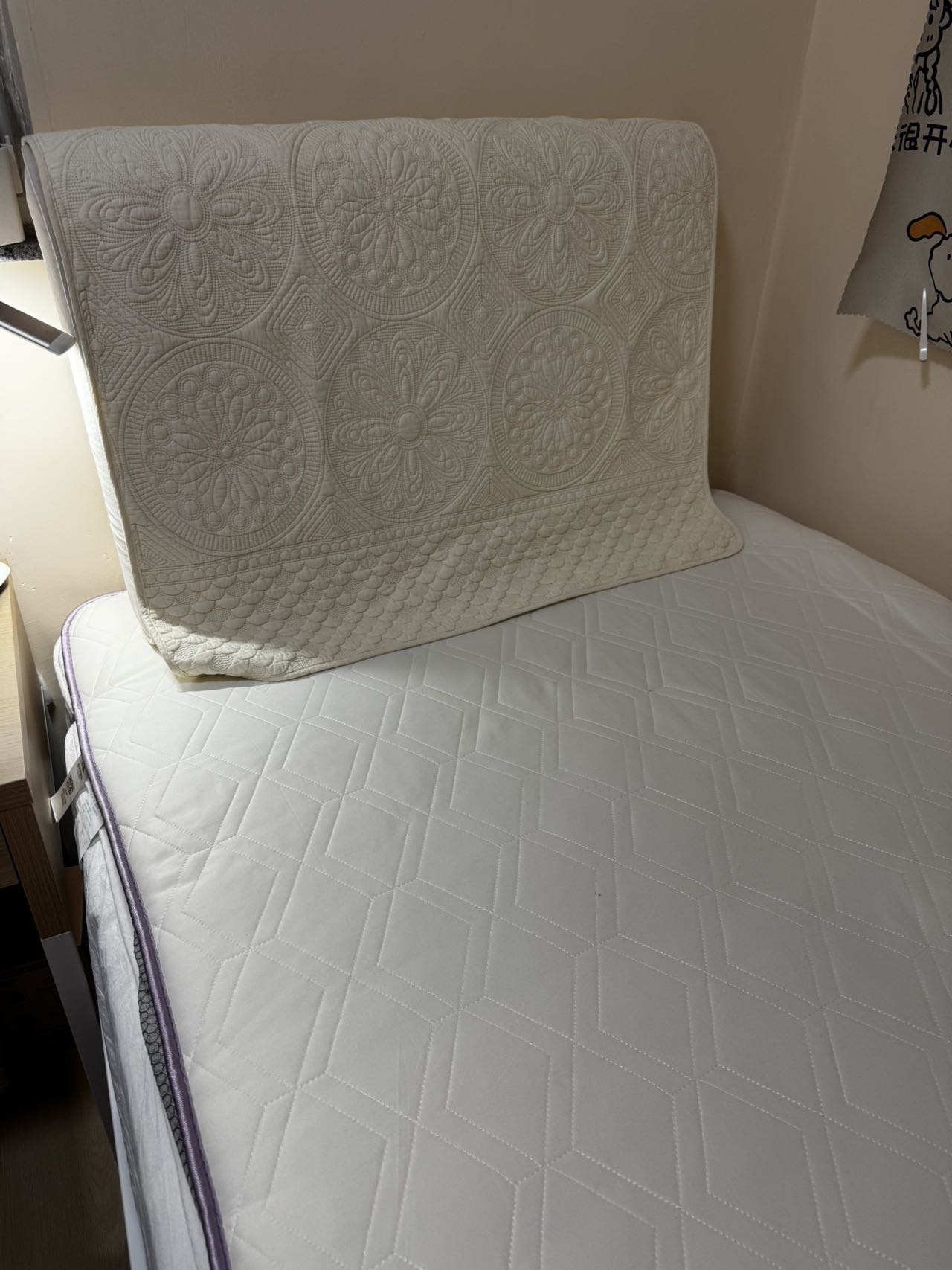 乳胶床垫5cm厚送储物盒