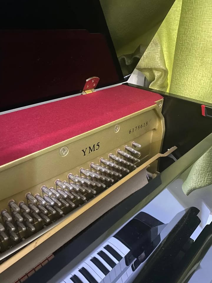 二手鋼琴