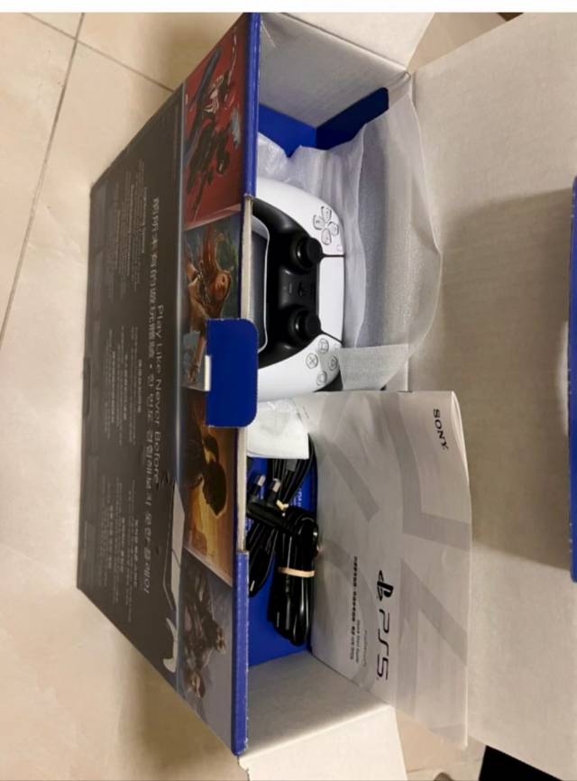 全新 PS5 digital edition