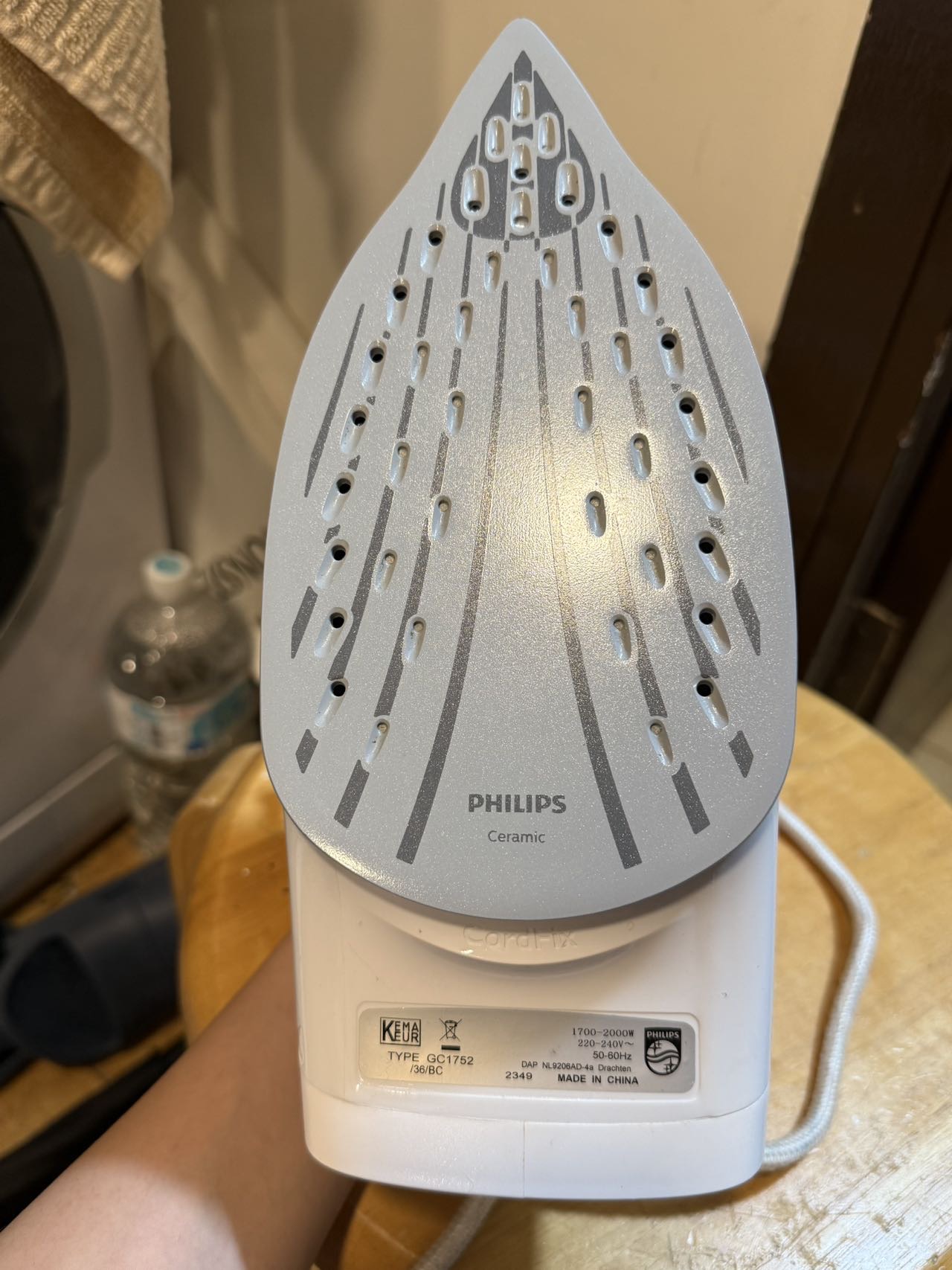 飞利浦港标熨斗