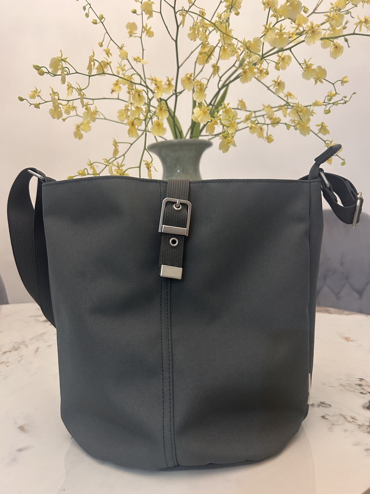 anello GRANDE LOMO多口袋水桶斜挎包