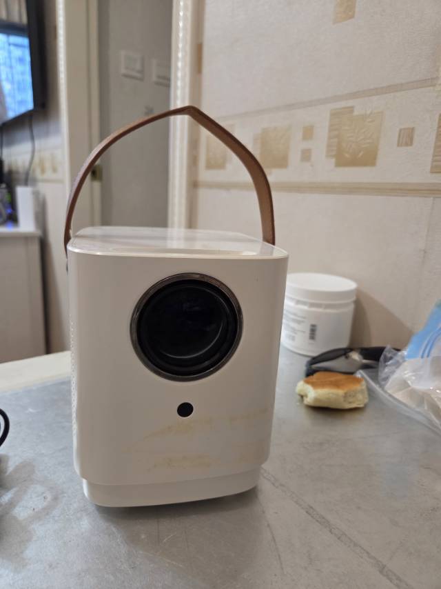 投影仪连180×100抗光幕布