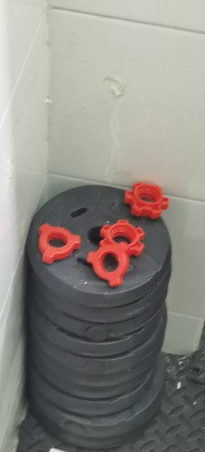 杠铃，可拆卸成两个哑铃，带杠铃片