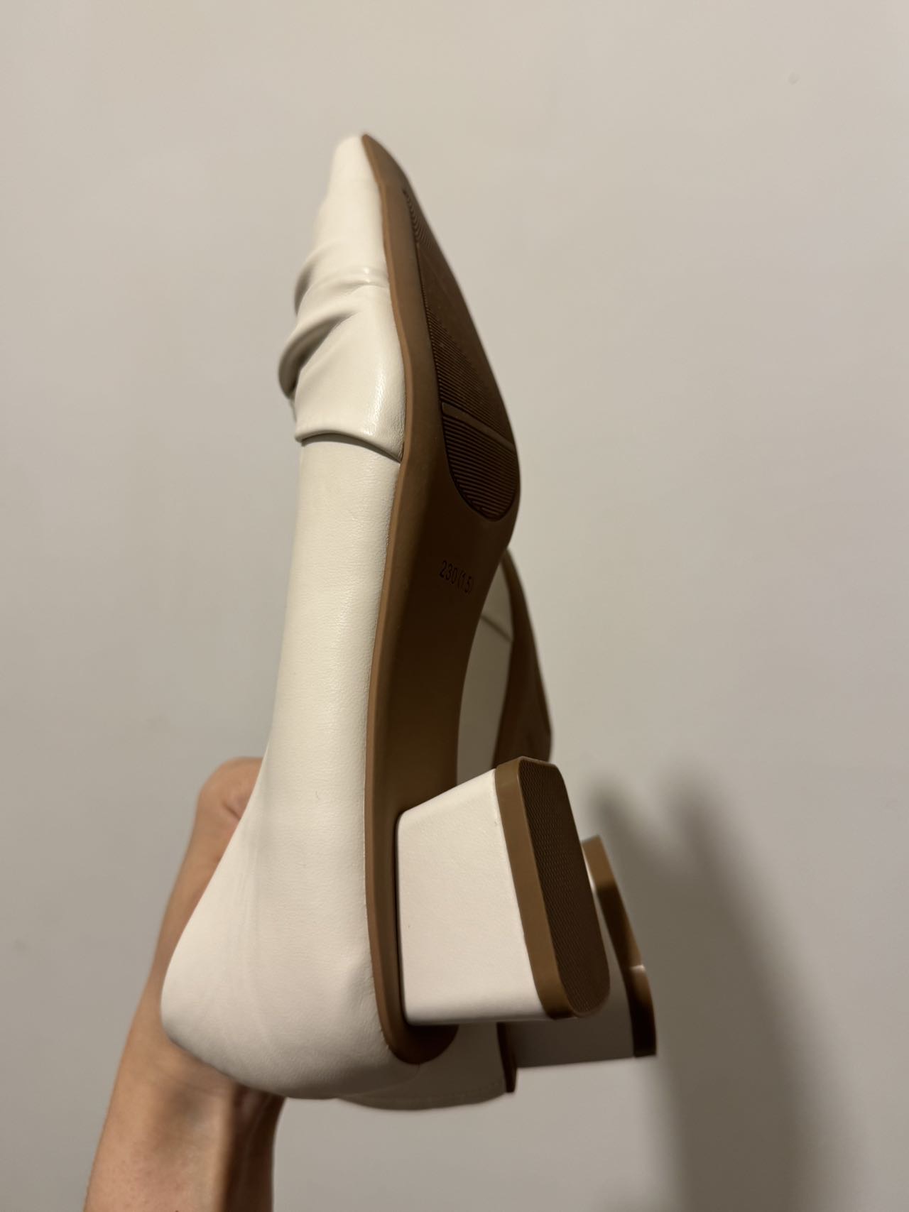 全新中跟单鞋 正装鞋