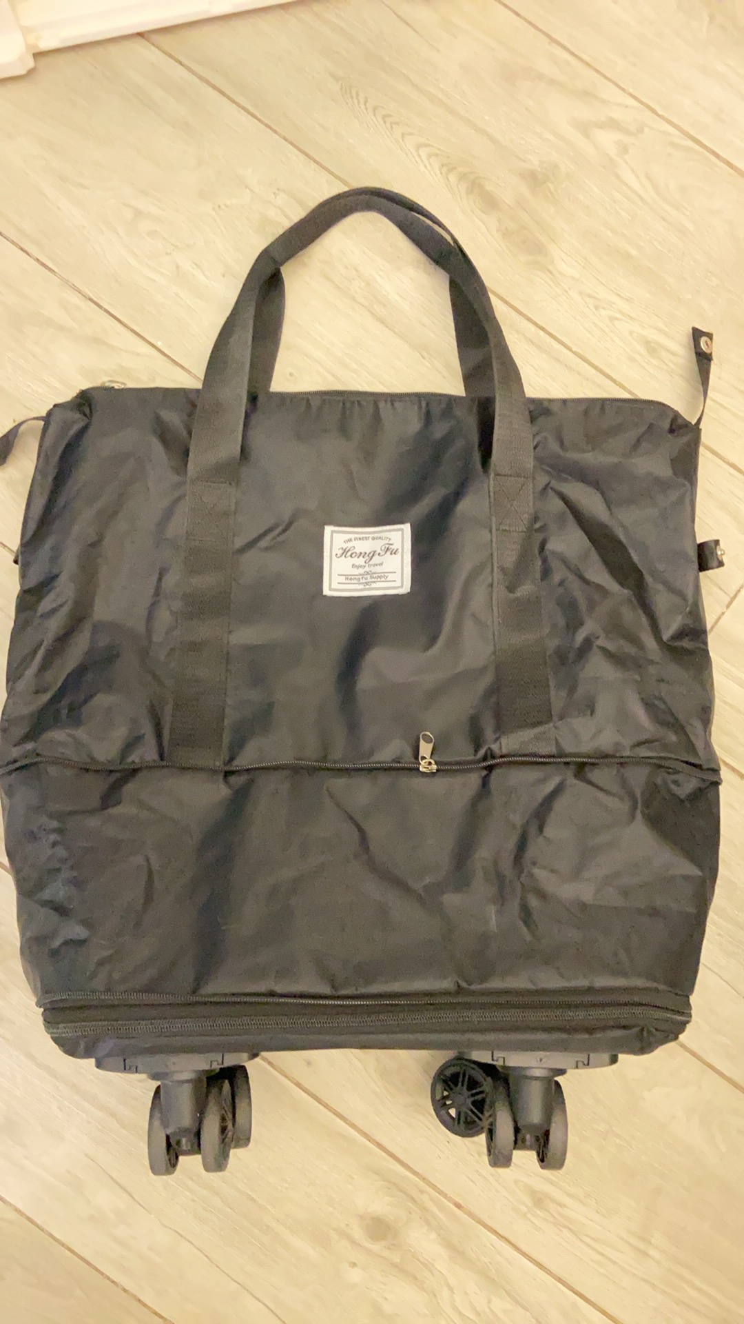 搬家用，拿快递用带轮子的行李袋