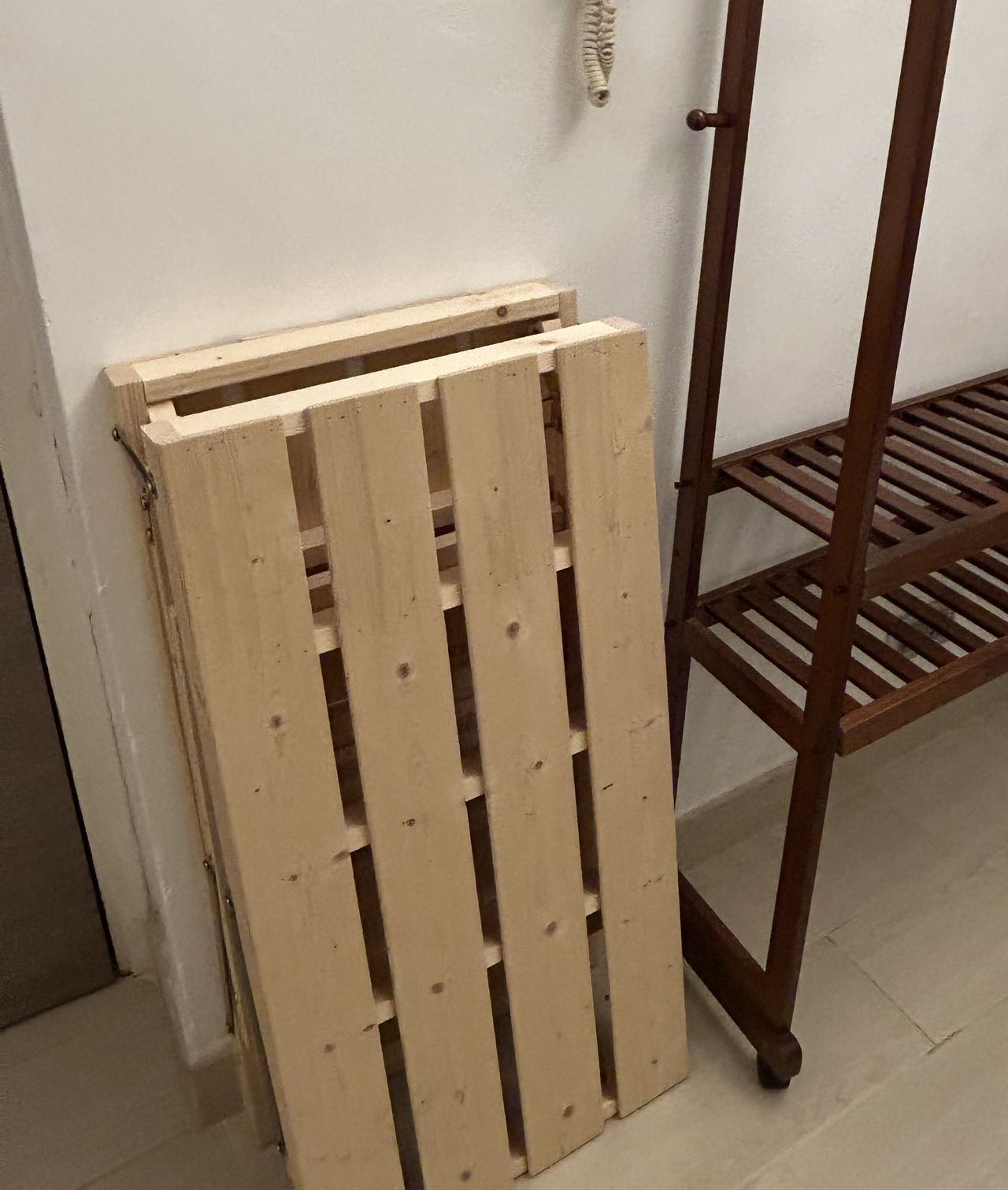 海湾轩客厅定制床架